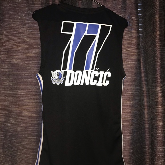 NBA jersey - Picture 1 of 2